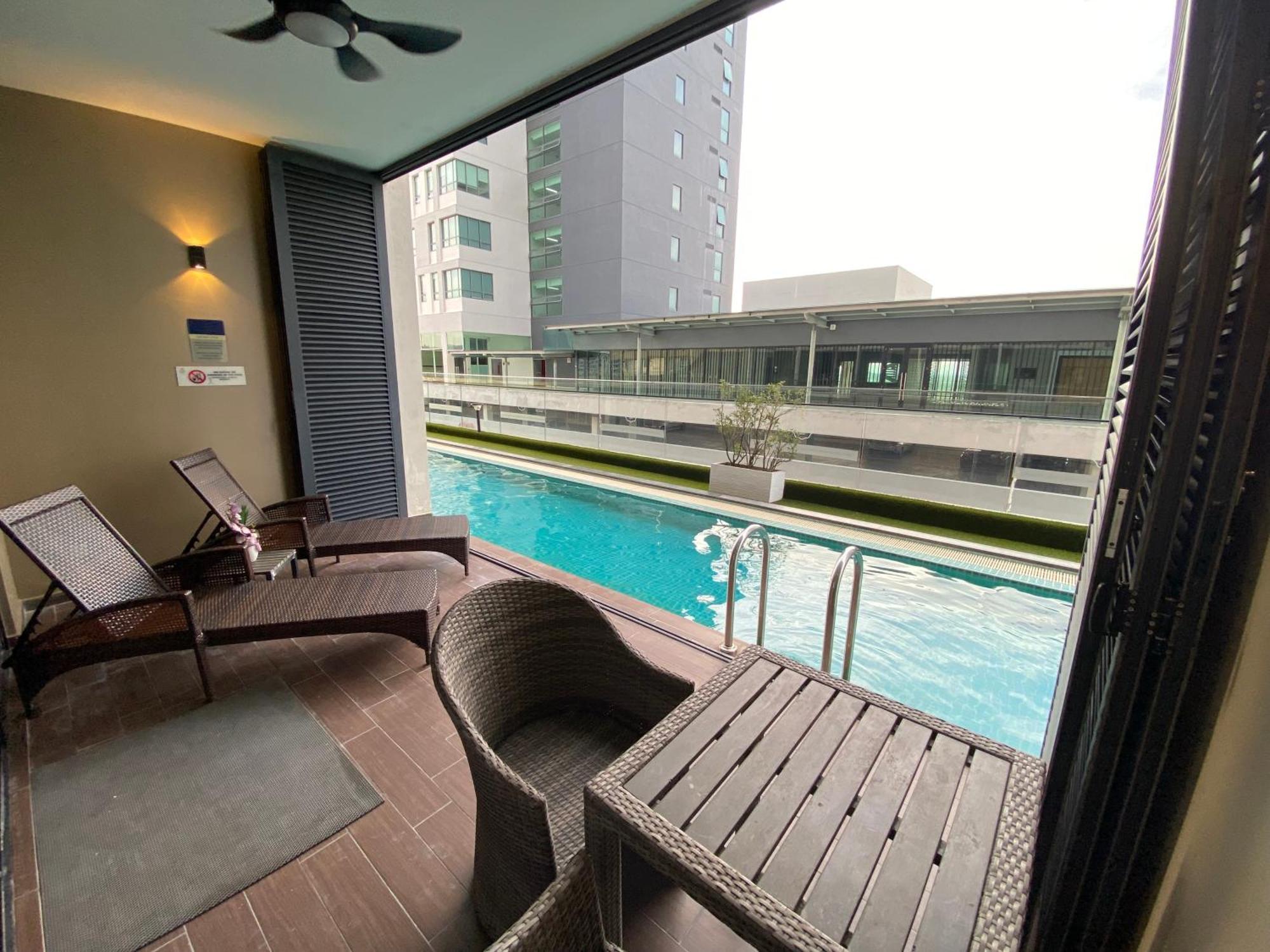 Amanjiwa 99R Apartment Malacca Екстериор снимка